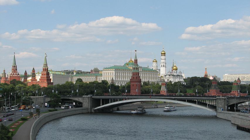 Alertă cu BOMBĂ la un turn TV din Moscova. Mai multe persoane au fost evacuate