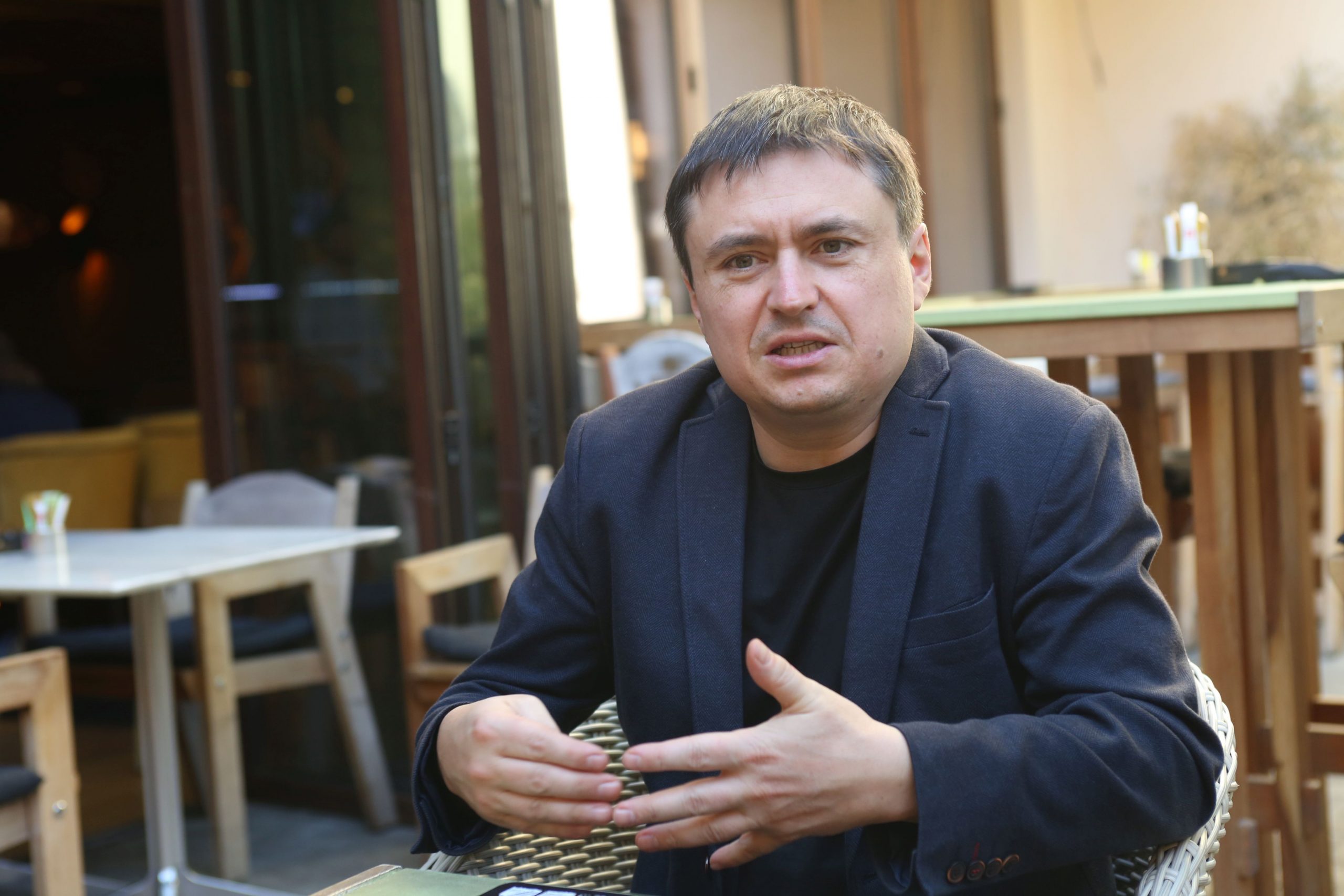 EXCLUSIV. Fuga Bunicii Basarabence Din Calea Rușilor. Fragment Din Noua Carte Biografică A Regizorului Cristian Mungiu