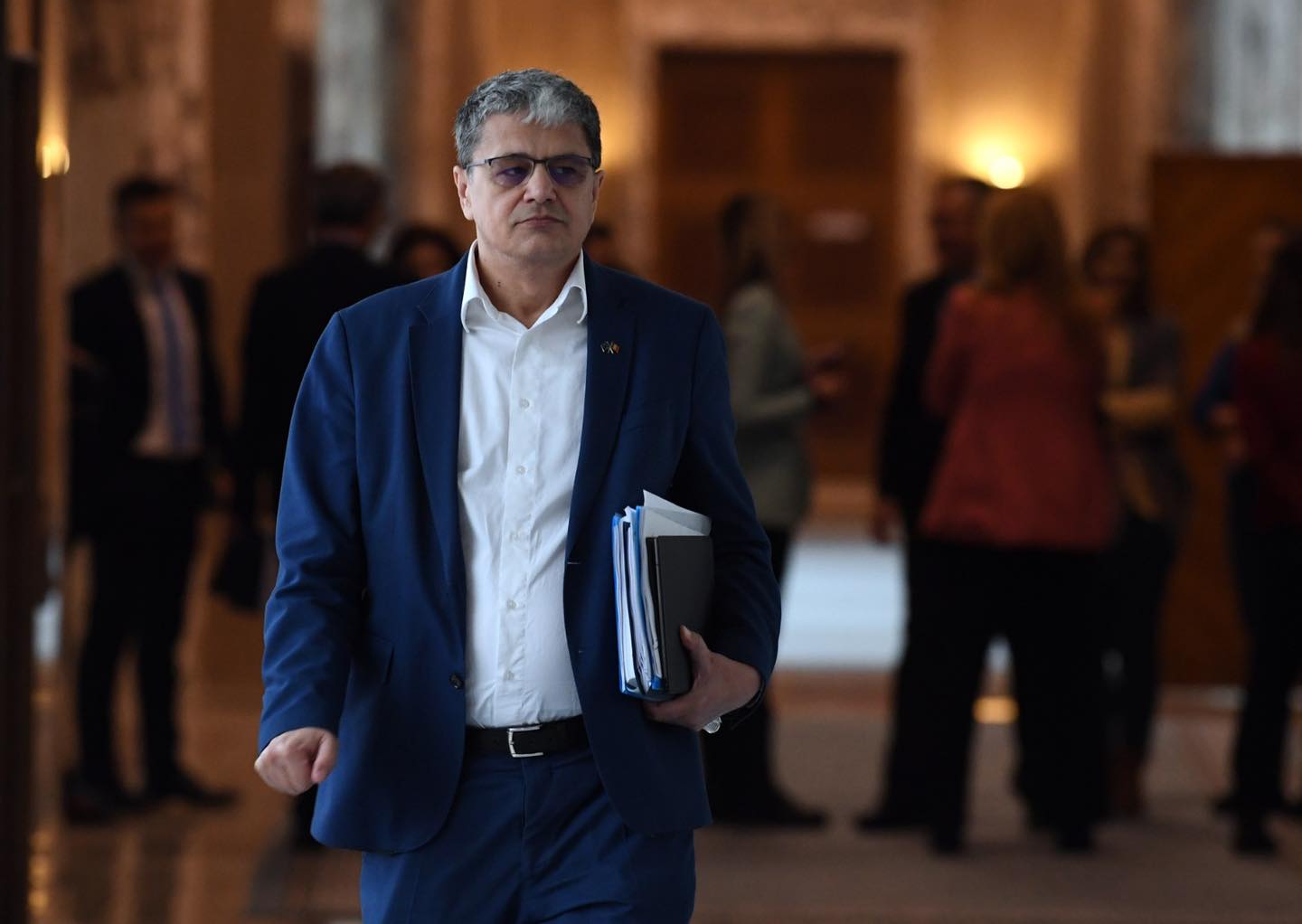 „2 angajați ai Ministerului de Finanțe au DEMISIONAT” „2 angajați ai Ministerului de Finanțe au DEMISIONAT”