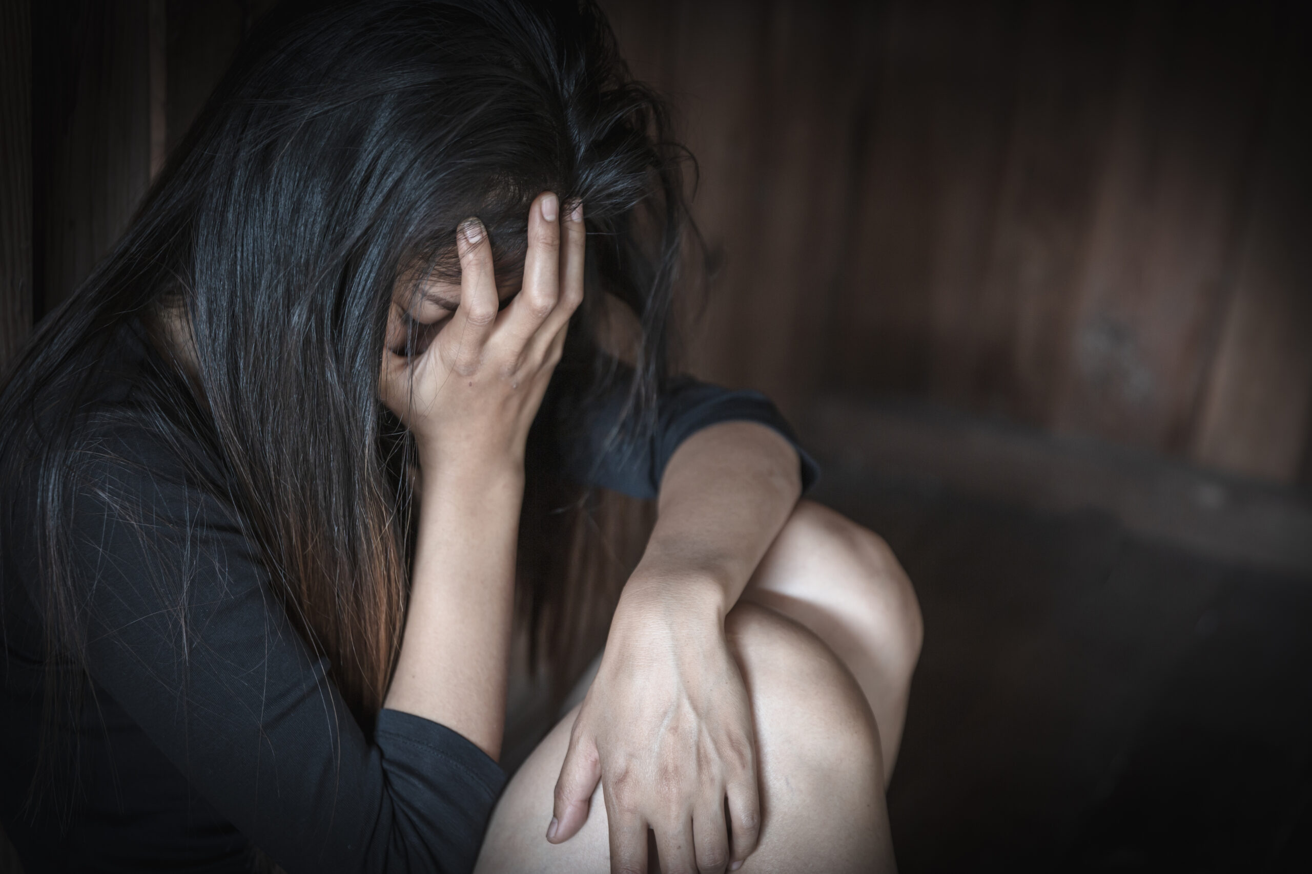 O adolescentă de 16 ani a murit după ce a fost forţată să stea într-o „colibă pentru menstruaţie” O adolescentă de 16 ani a murit după ce a fost forţată să stea într-o „colibă pentru menstruaţie”