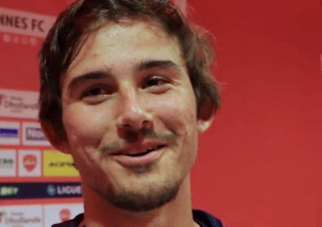 Alexi Pitu, pus în dificultate după ce a marcat primul gol în tricoul lui Bordeaux! Le-a vorbit reporterilor în franceză și a făcut senzație