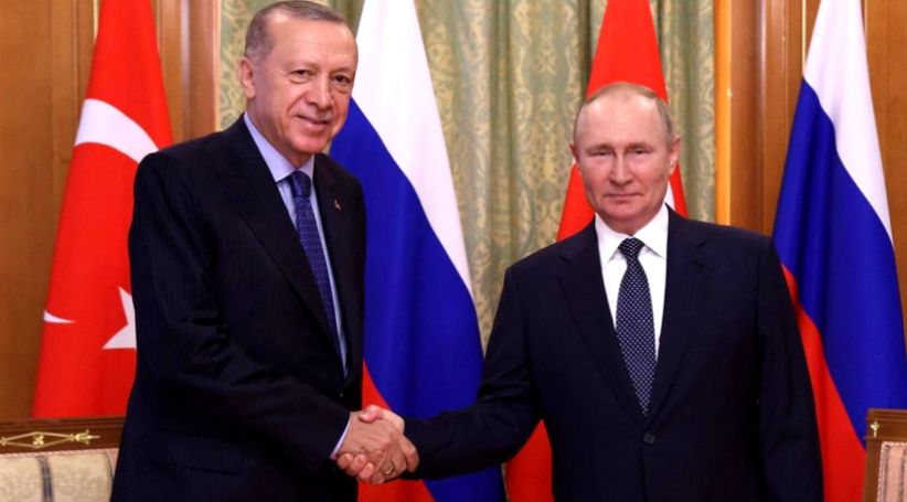 Erdogan se pregătește să-l viziteze pe Putin, la reședința de vară a ”Țarului”. Marea Neagră, miza negocierilor din fostul palat al lui Stalin