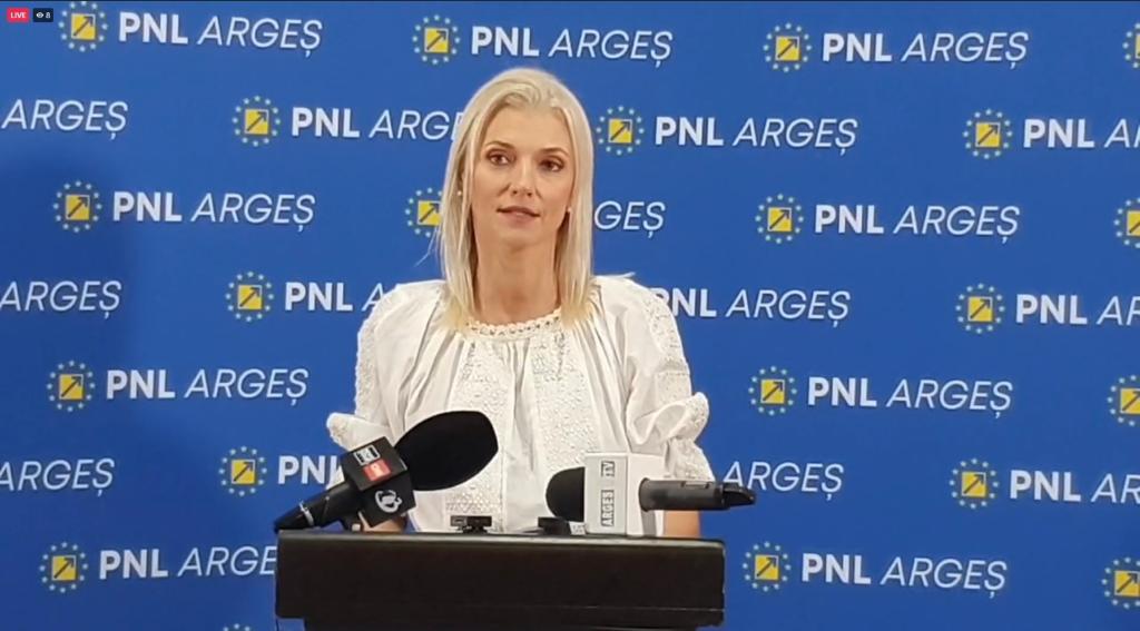 Alina Gorghiu vrea o Lege „2 Mai”, după modelul Legii Anastasia, inițiată de social-democratul Robert Cazanciuc