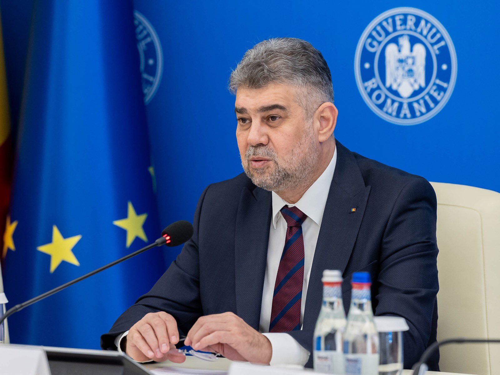 Marcel Ciolacu: Un guvern responsabil taxează veniturile excepționale / Grindeanu aplaudă supraimpozitarea băncilor