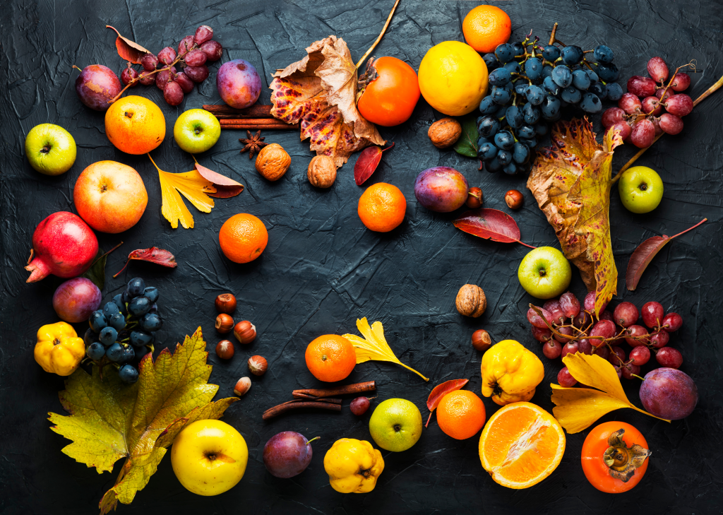 Fructe De Toamnă. Fructe Pe Care Să Le Consumi Toamna