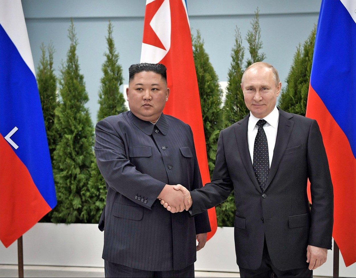 Kim Jong-un este în drum spre Putin, într-un tren BLINDAT. Kremlinul a confirmat întâlnirea