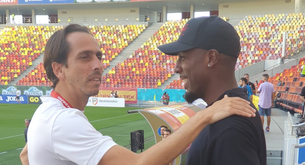 Vizită surpriză la antrenamentul oficial al Israelului