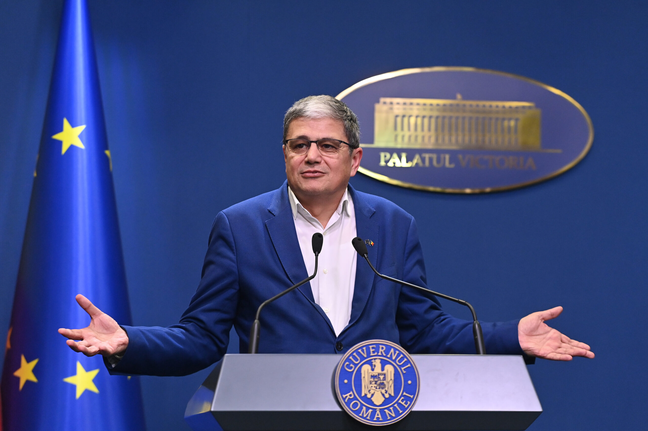 Ar fi absolut RIDICOL să discutăm de premii în condiţiile în care statul face eforturi să reducă cheltuielile