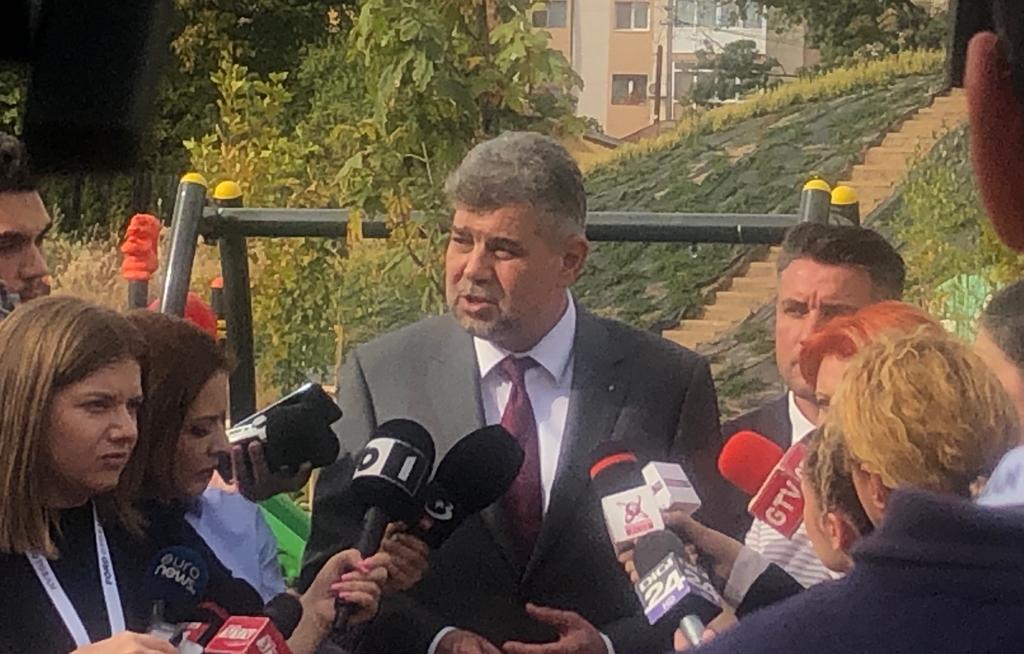 Marcel Ciolacu anunță majorarea pensiilor: „La 1 ianuarie 2024 toate pensiile se măresc cu 13,5%/ Se corectează inechitățile” Marcel Ciolacu anunță majorarea pensiilor: „La 1 ianuarie 2024 toate pensiile se măresc cu 13,5%/ Se corectează inechitățile”