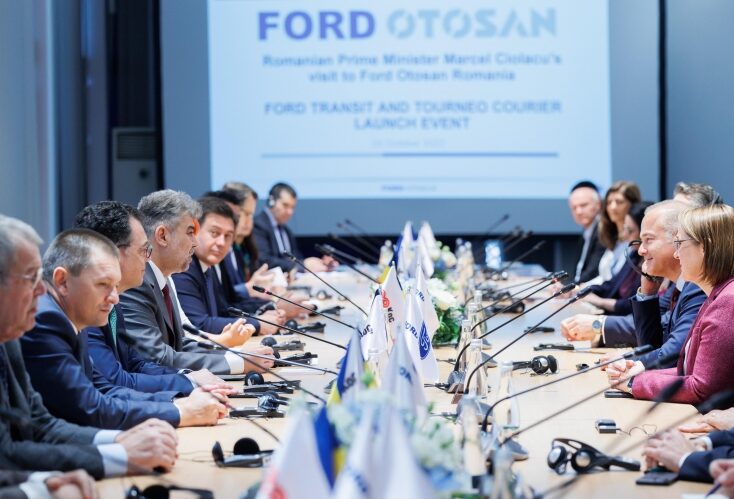 Marcel Ciolacu, după ce a testat noul model Ford Courier: „Mașina poate rivaliza cu orice model produs în altă fabrică a lumii”