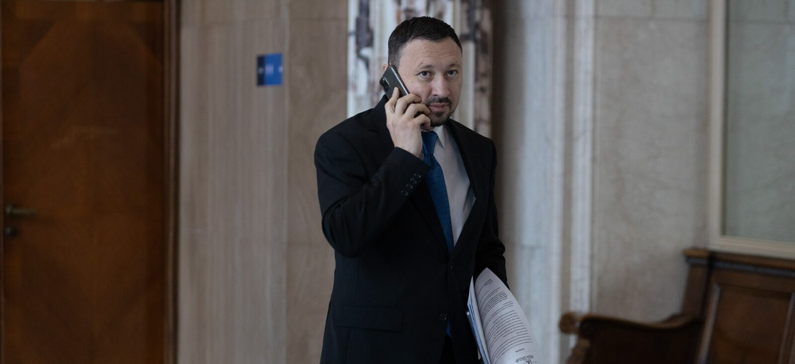 Mircea Fechet anunță că a fost finalizat cadrul legal pentru a putea demara Sistemul de Garanție-Returnare/ Sistemul va începe pe 30 noiembrie