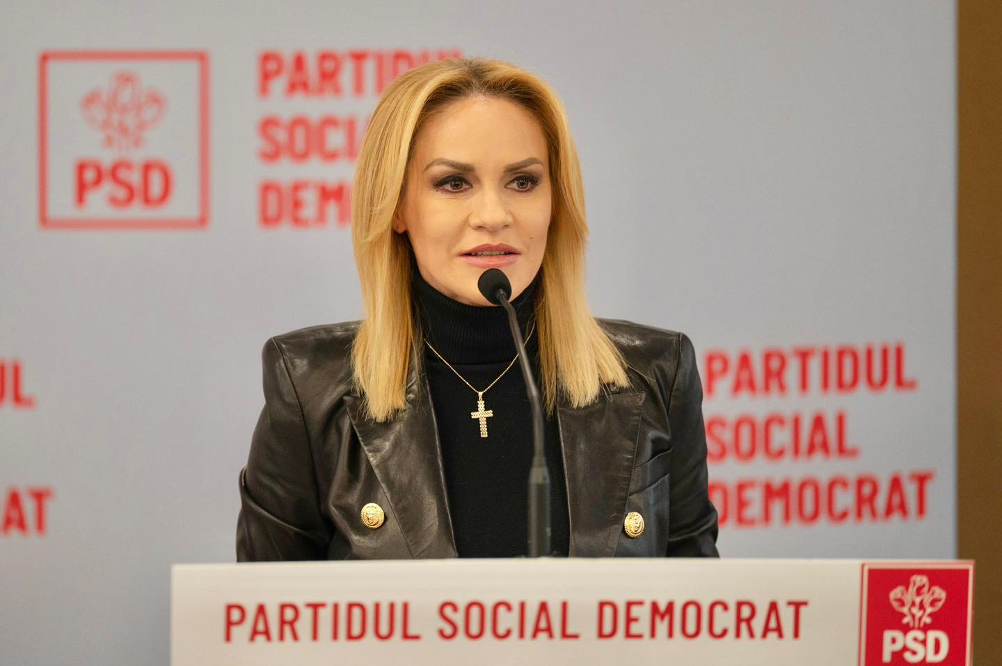 Gabriela Firea, revenită la conducerea PSD, NEAGĂ orice legătură între ea, soțul său, Primăria Voluntari și dosarele sociale falsificate
