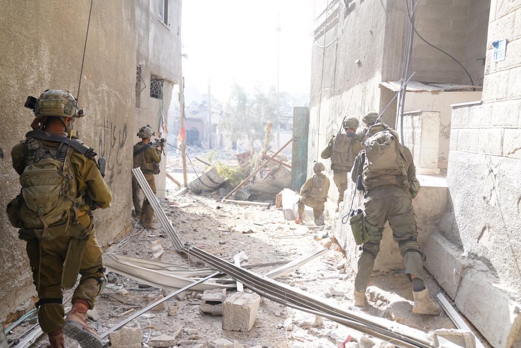 IDF desfășoară o operațiune „precisă și țintită” în Spitalul Shifa/ Hamas ar avea principalul centru de comandă sub spital IDF desfășoară o operațiune „precisă și țintită” în Spitalul Shifa/ Hamas ar avea principalul centru de comandă sub spital