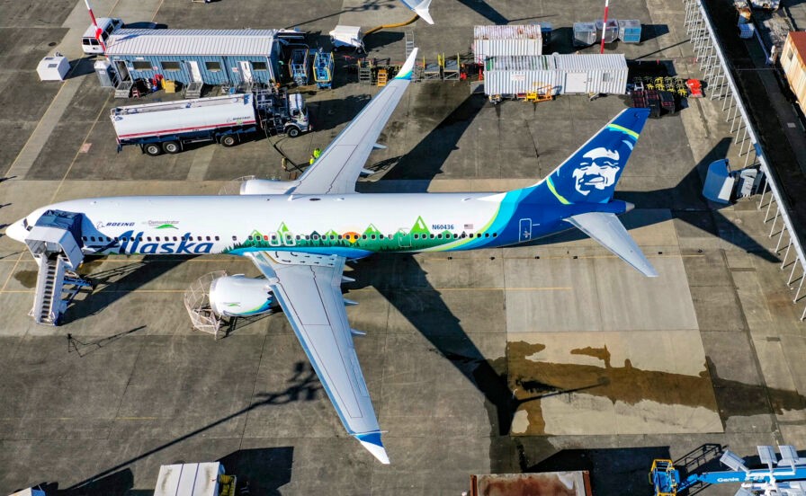 Aeronavele Boeing 737 Max 9, cu șuruburile slăbite