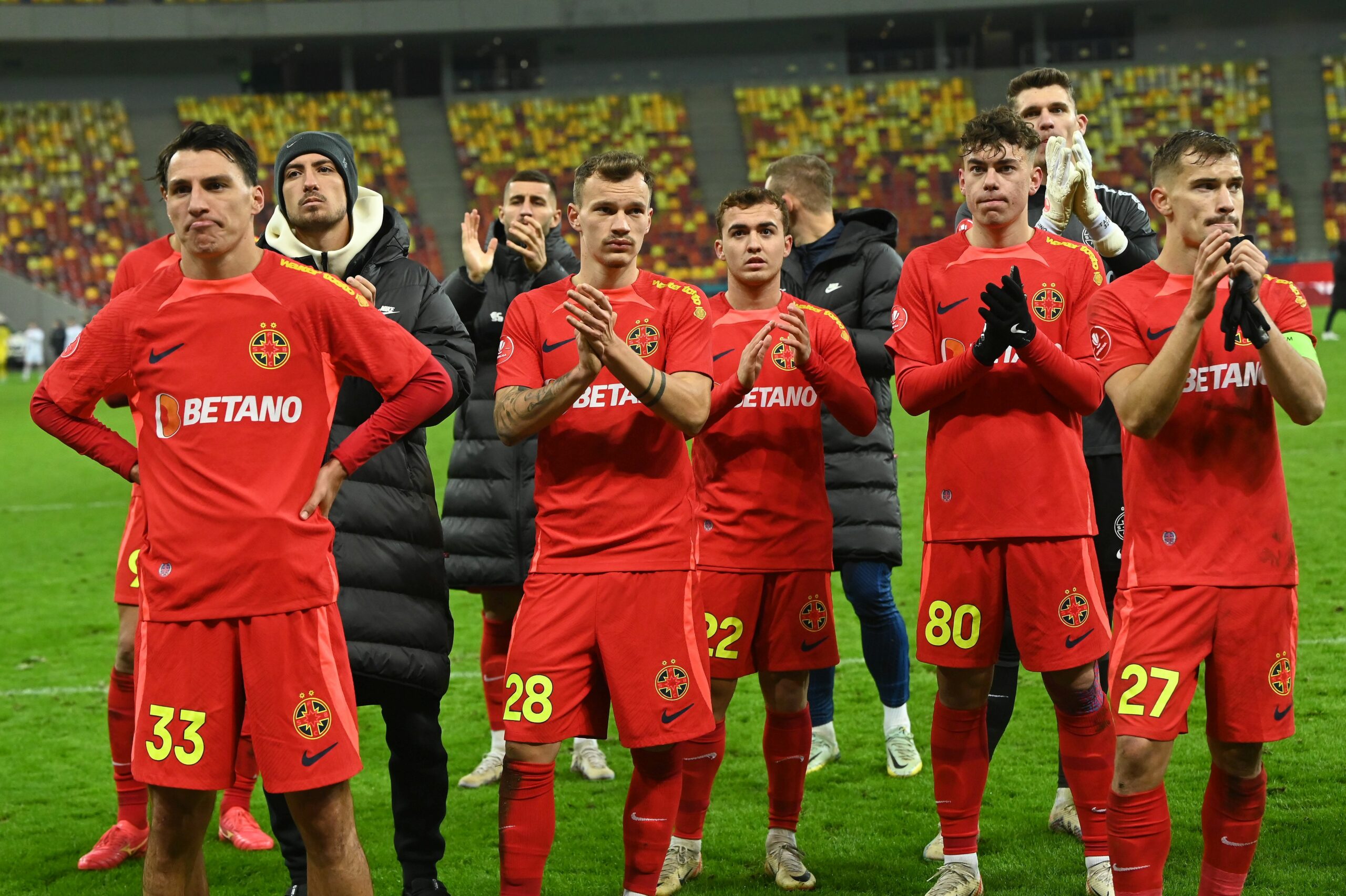 Grașii plătesc amenzi scumpe la FCSB! Ce fotbalist a fost avertizat de Meme Stoica