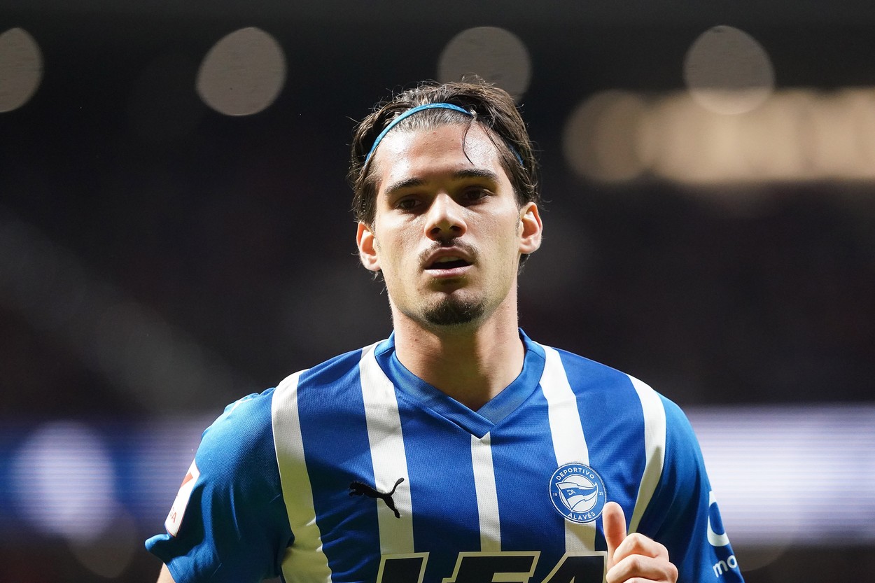 Nu se mai opresc criticile la adresa lui Ianis Hagi! Ce a mai pățit în Spania