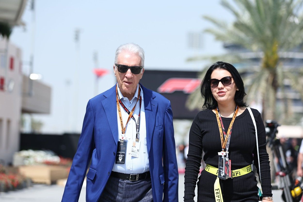 Cum e văzută diferența de 45 de ani dintre Piero Ferrari și Romina Gingașu