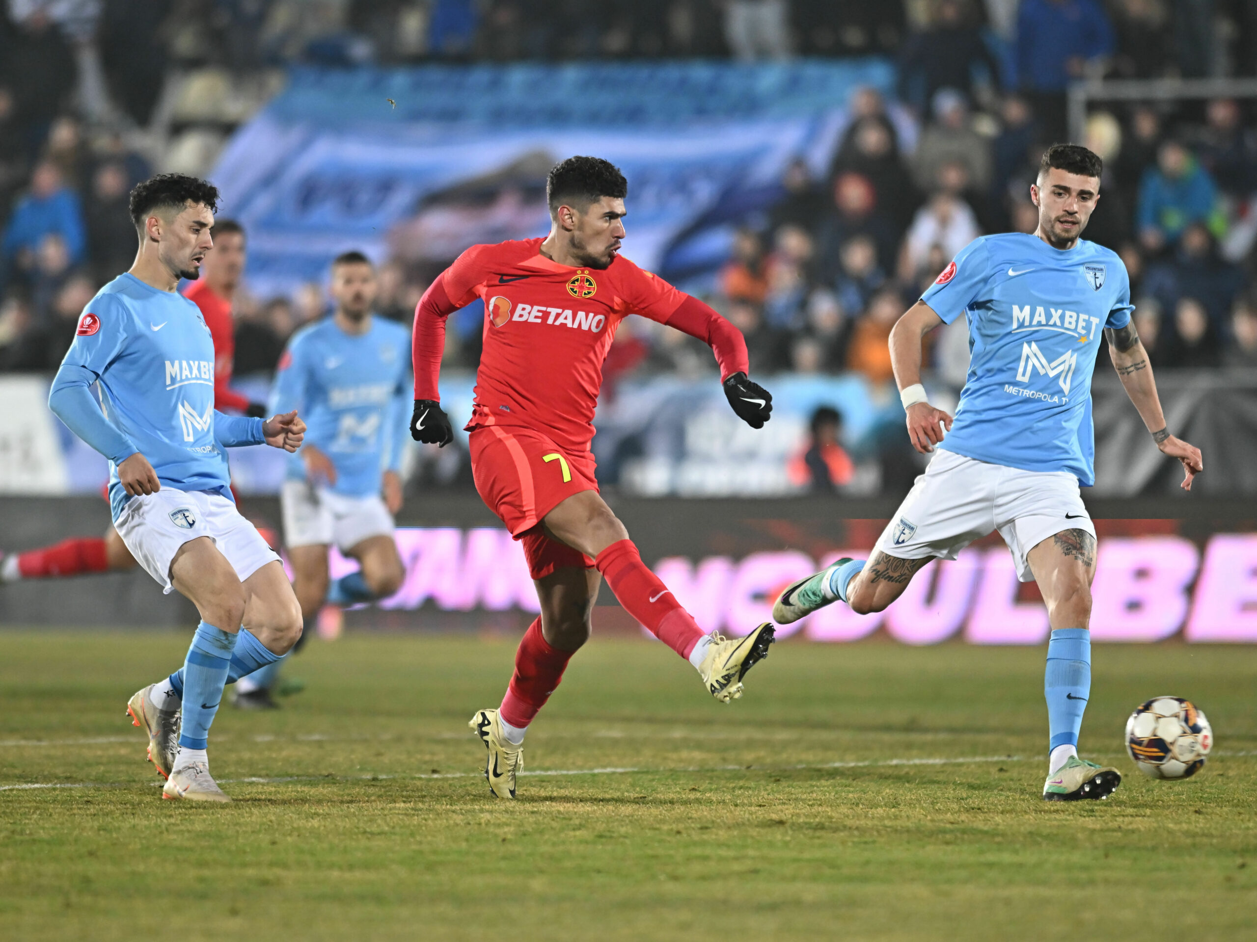 Florinel Coman a dat două goluri în FCSB Florinel Coman a dat două goluri în FCSB