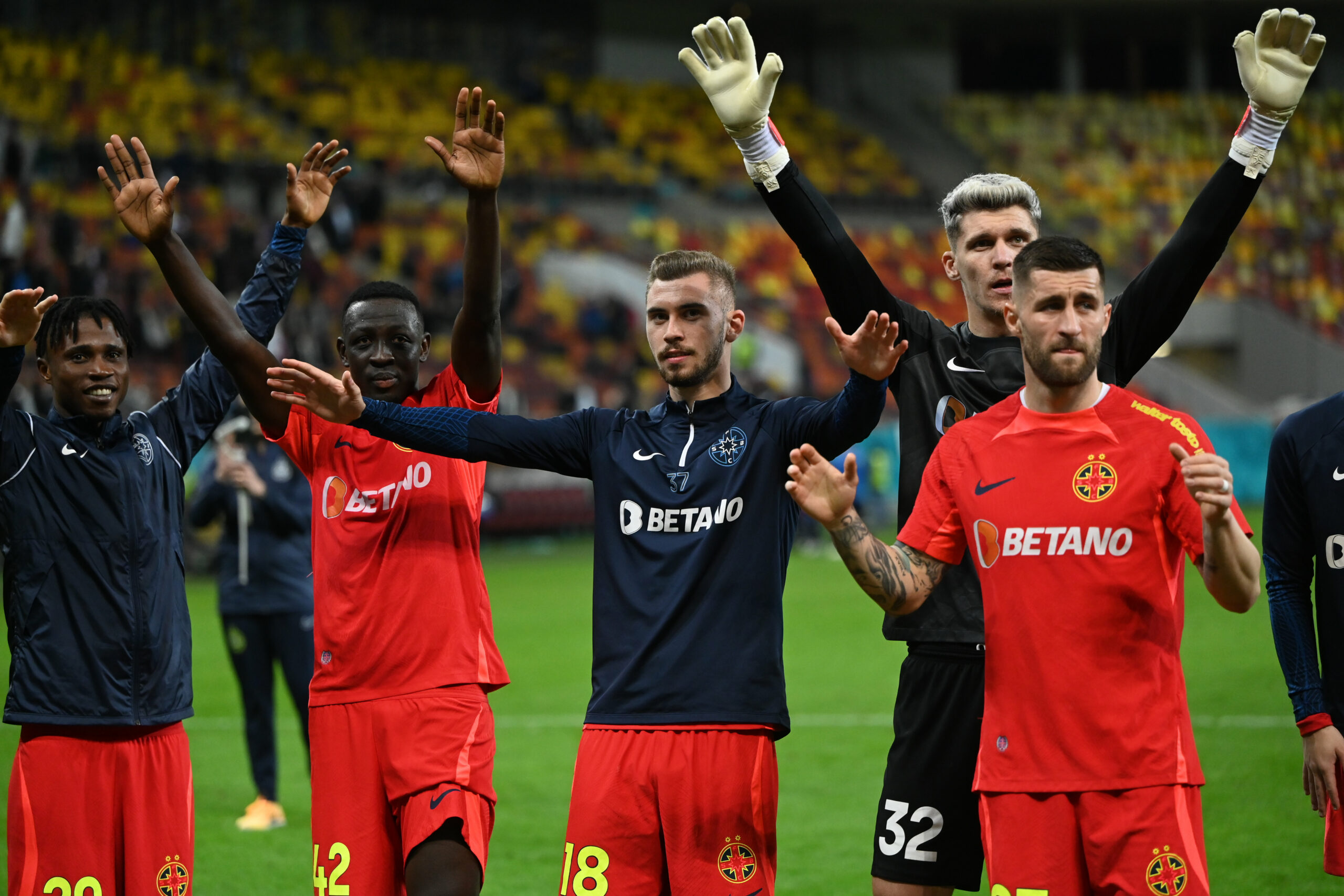 Primele imagini cu noul transfer de la FCSB! Primele imagini cu noul transfer de la FCSB!