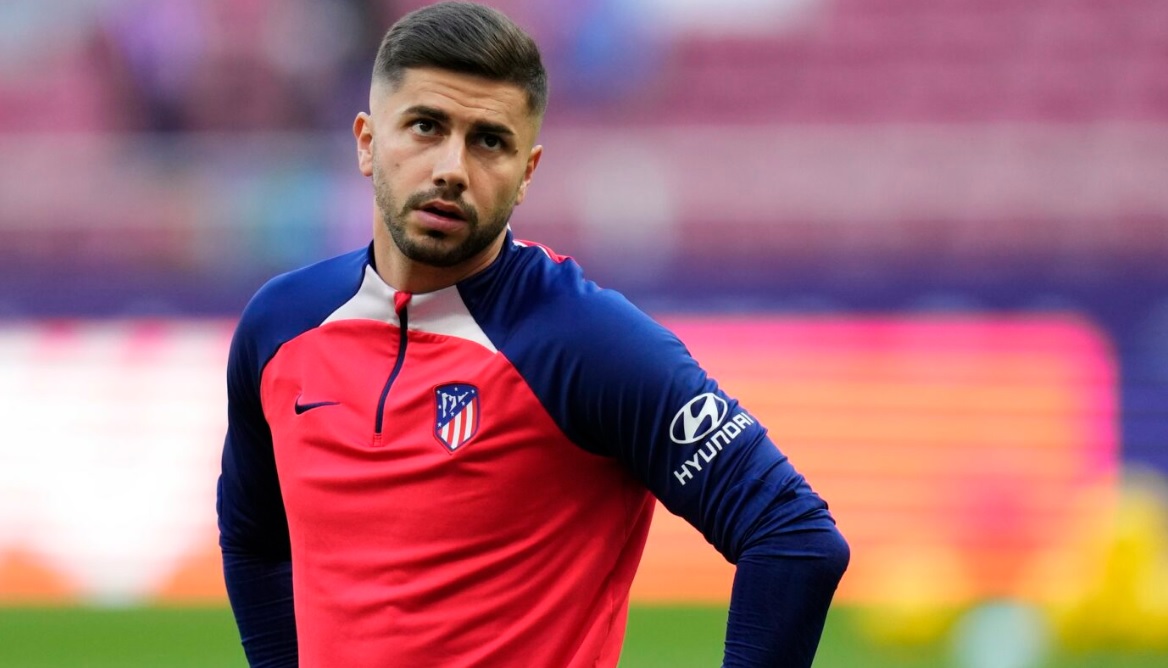 Horațiu Moldovan e fudul nevoie mare după ce manelistul Tzancă Uraganu l-a băgat în seamă