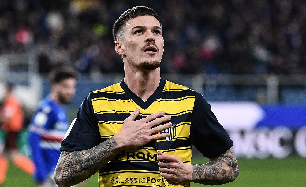 Parma își lămurește fanii în legătură cu transferul lui Dennis Man la Inter Milano