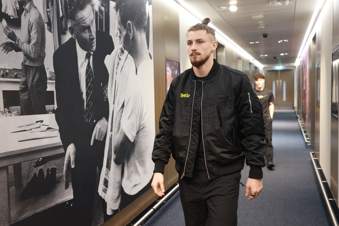 Radu Drăgușin schimbă radical politica de transferuri de la Tottenham