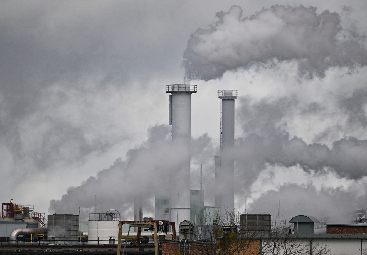 Germania ar putea avea DIFICULTĂȚI în atingerea obiectivelor tranziției energetice, pe fondul problemelor bugetare Germania ar putea avea DIFICULTĂȚI în atingerea obiectivelor tranziției energetice, pe fondul problemelor bugetare