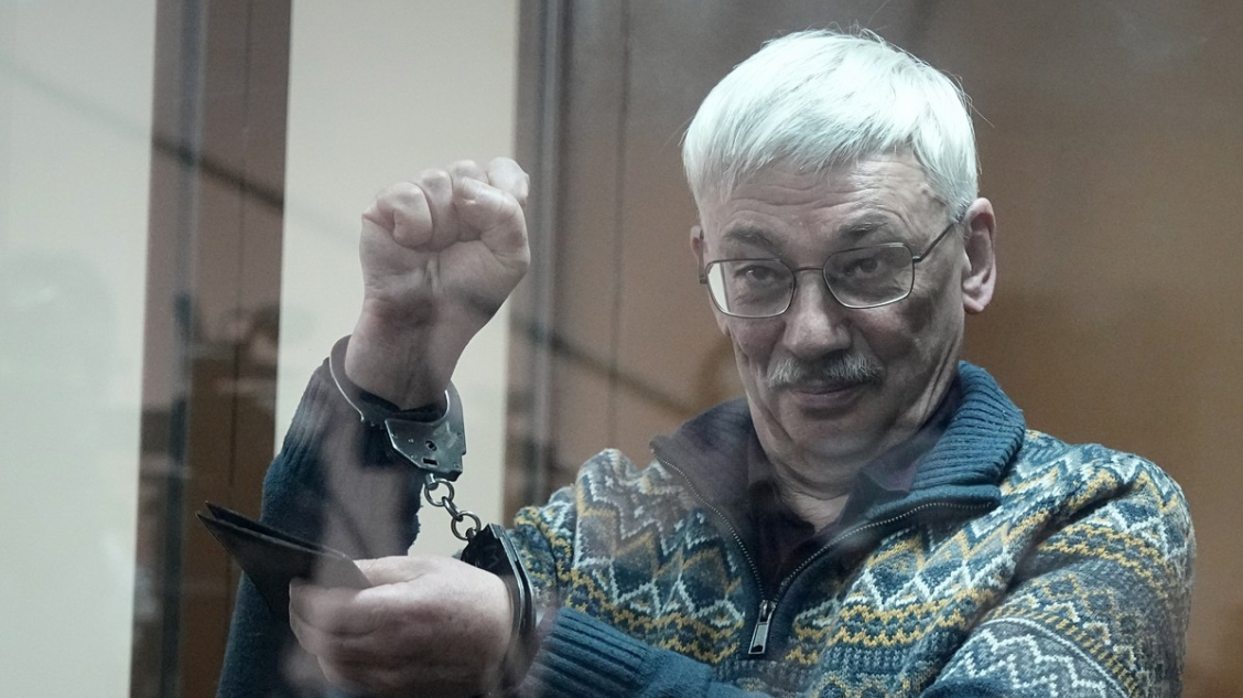 „A râs și i-a întrebat dacă nu-i deranjează vârsta”