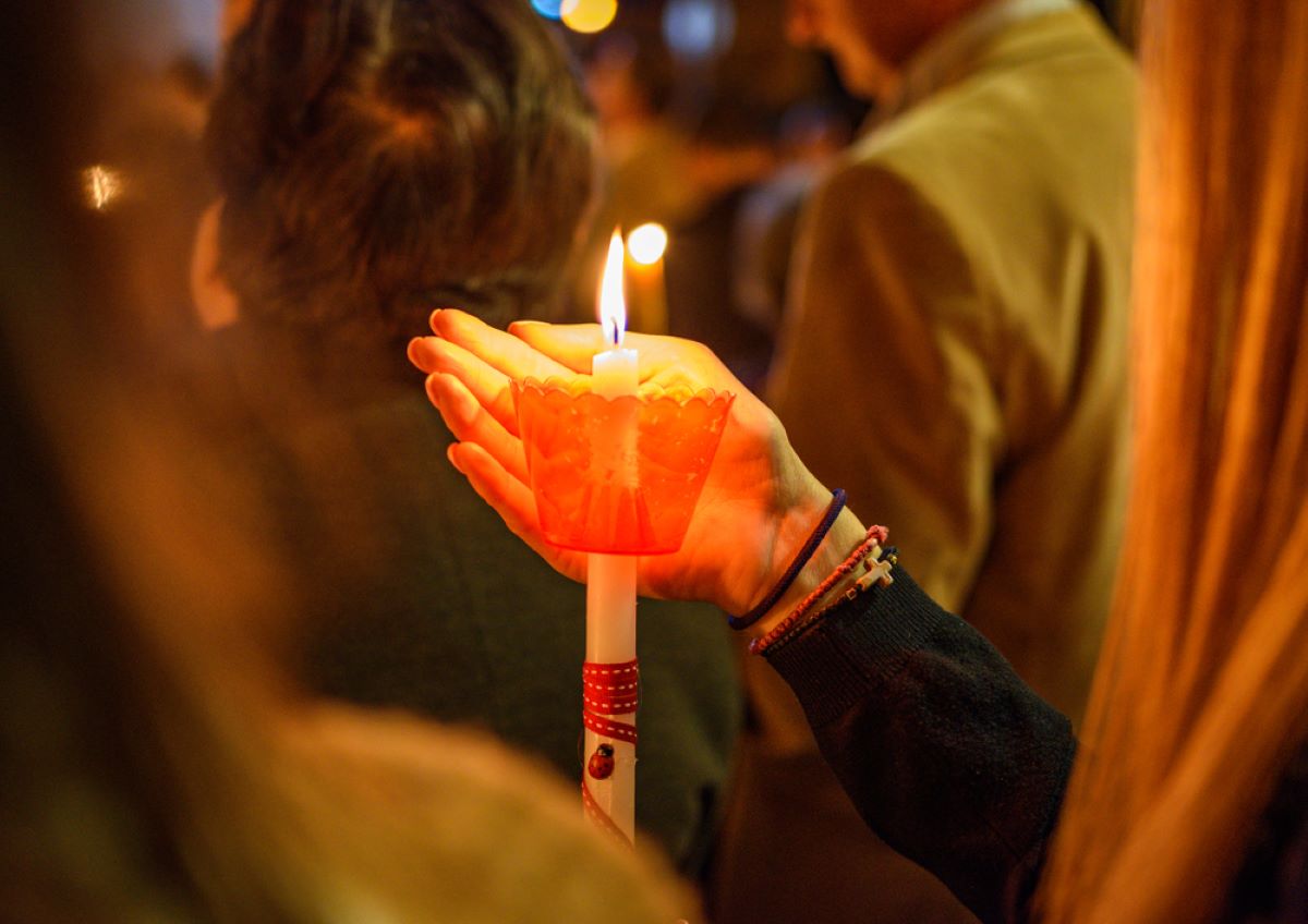 Când E Săptămâna Patimilor în 2024 și Ce Rugăciuni Se Citesc Când E Săptămâna Patimilor în 2024 și Ce Rugăciuni Se Citesc