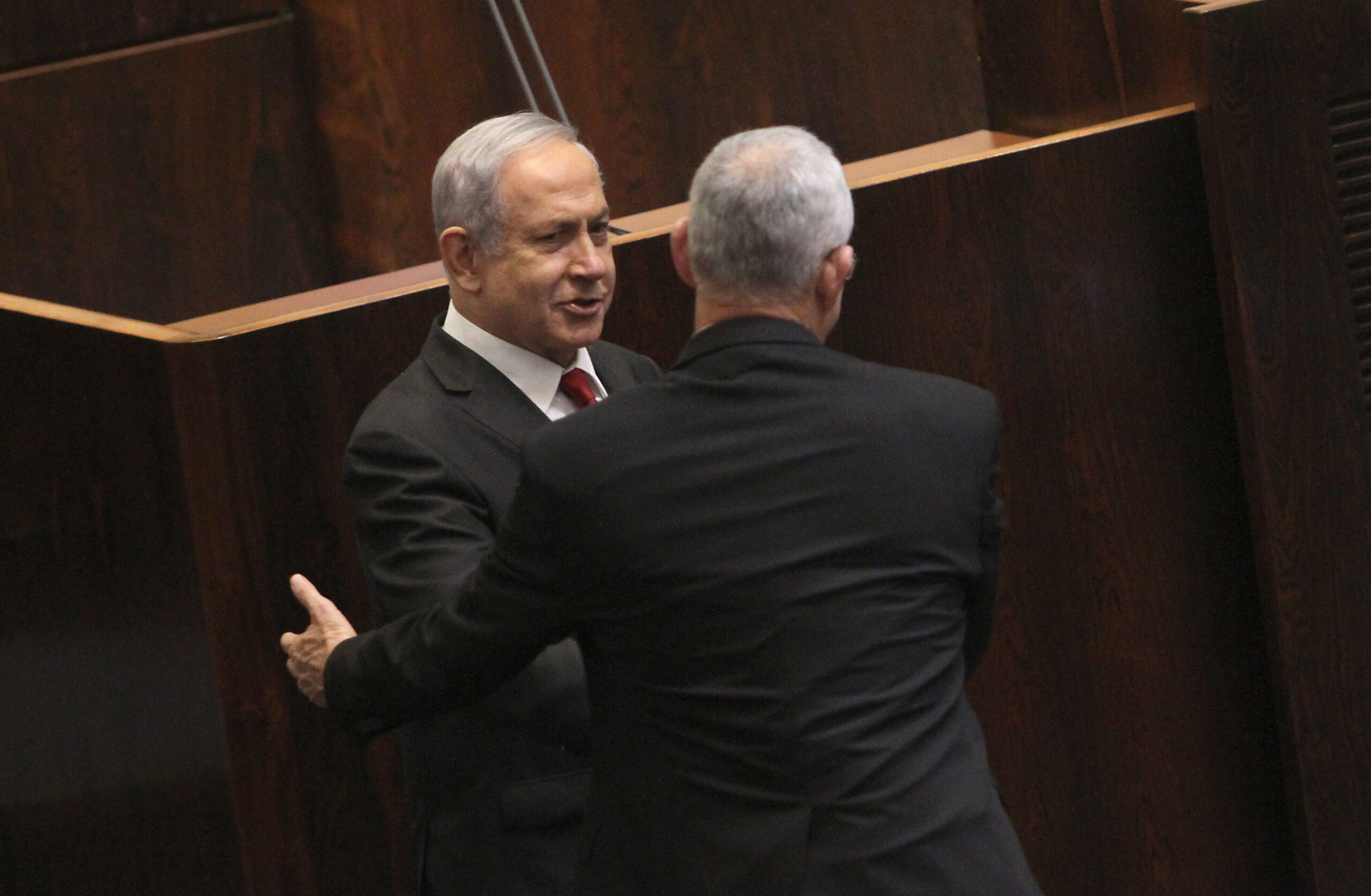 Alianța condusă de Benny Gantz îl contestă pe Netanyahu și cere ALEGERI ANTICIPATE în Israel