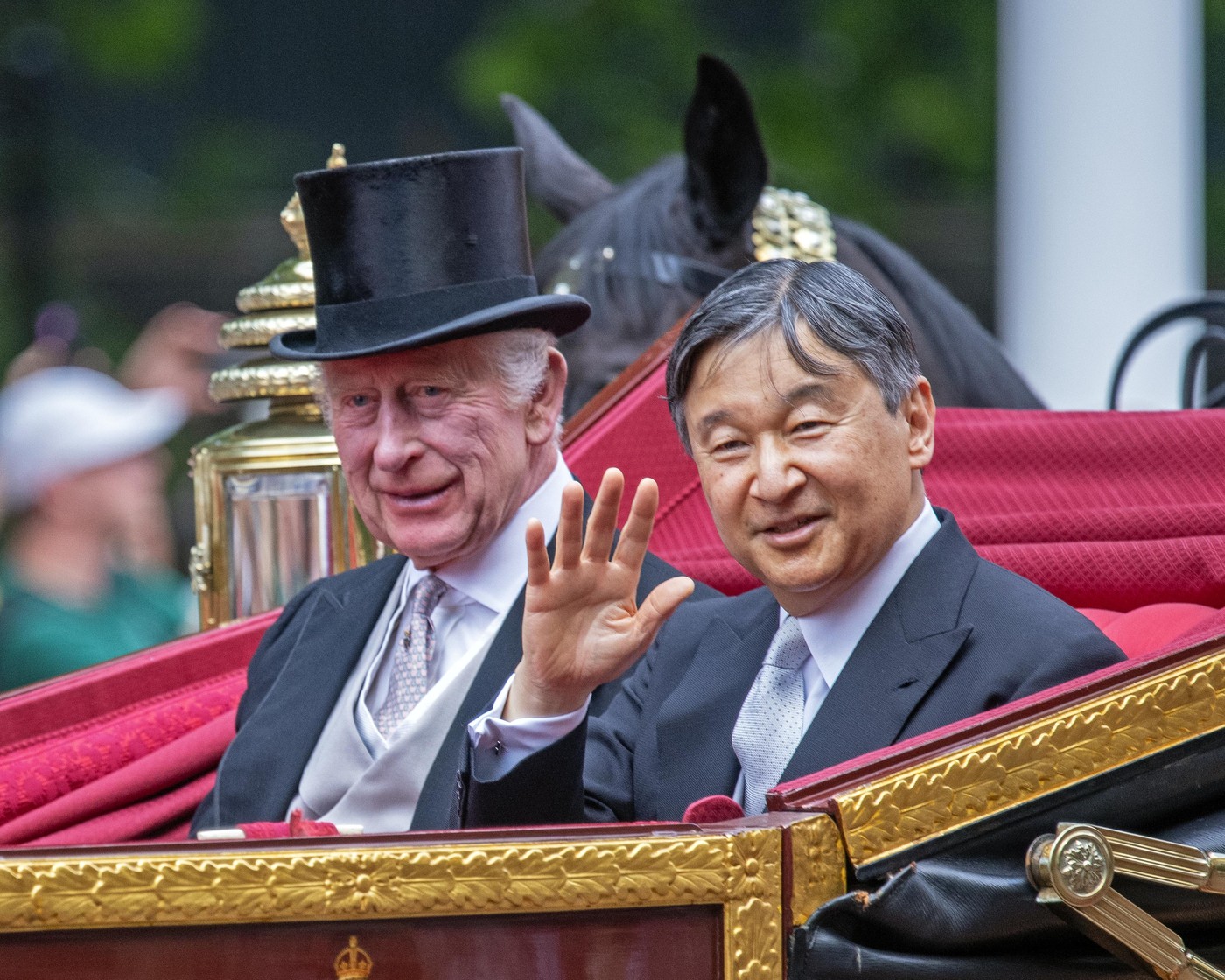 Împăratul Naruhito și împărăteasa Masako ai JAPONIEI, într-o vizită de stat în Marea Britanie, au fost întâmpinați de regele Charles al III-lea