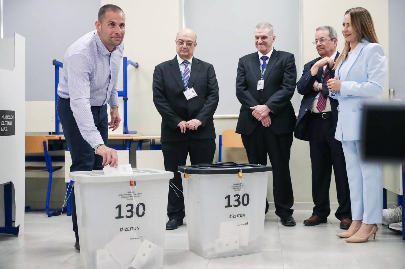 Partidul Laburist din Malta revendică victoria în scrutinul EUROPARLAMENTAR /Opoziția atrage atenția asupra semnalului transmis de electorat Partidul Laburist din Malta revendică victoria în scrutinul EUROPARLAMENTAR /Opoziția atrage atenția asupra semnalului transmis de electorat