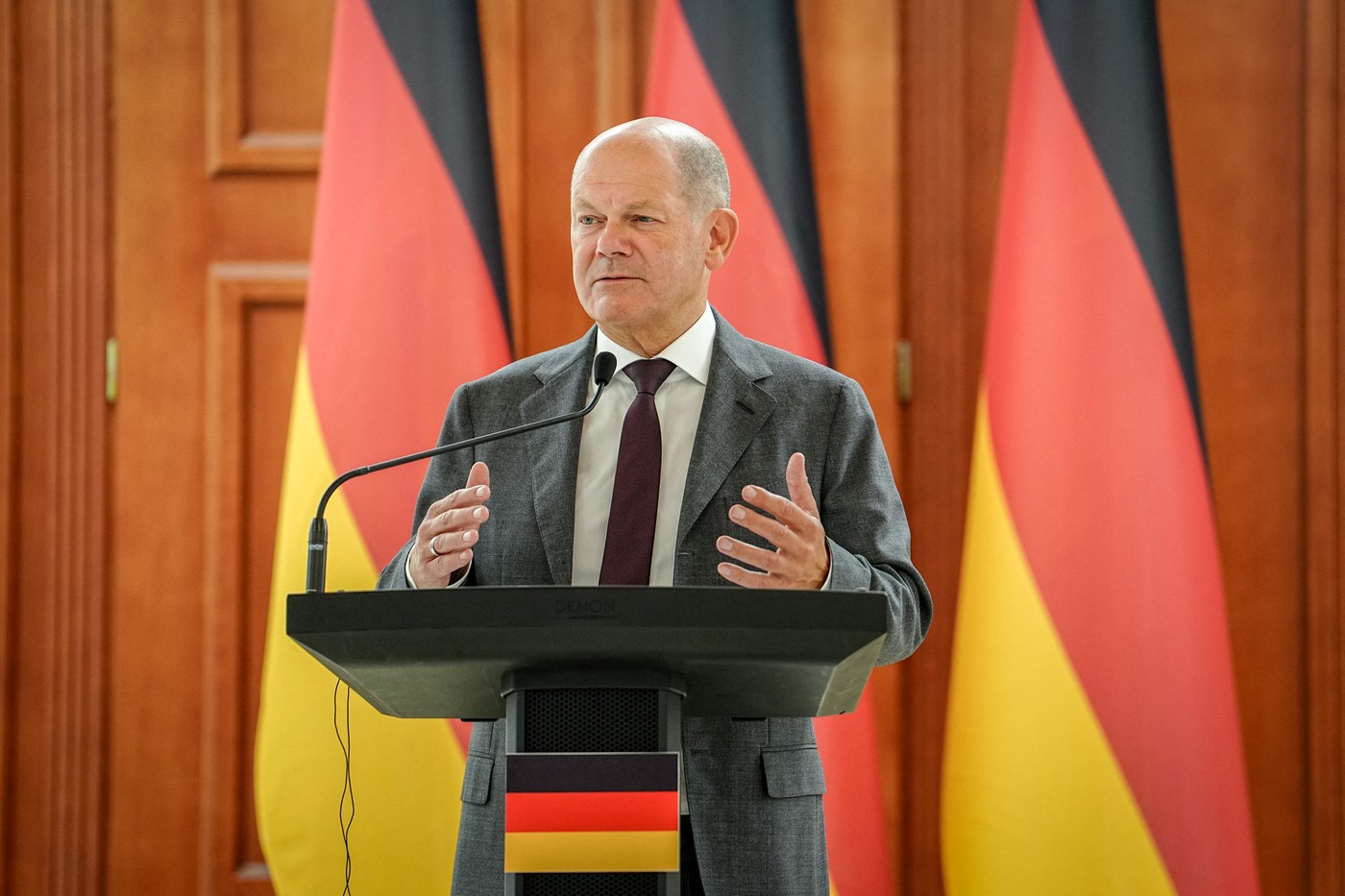 Scholz afirmă că Ucraina a pregătit în secret incursiunea în Rusia /Berlinul urmărește atent evoluțiile „operațiunii limitate” din Kursk Scholz afirmă că Ucraina a pregătit în secret incursiunea în Rusia /Berlinul urmărește atent evoluțiile „operațiunii limitate” din Kursk