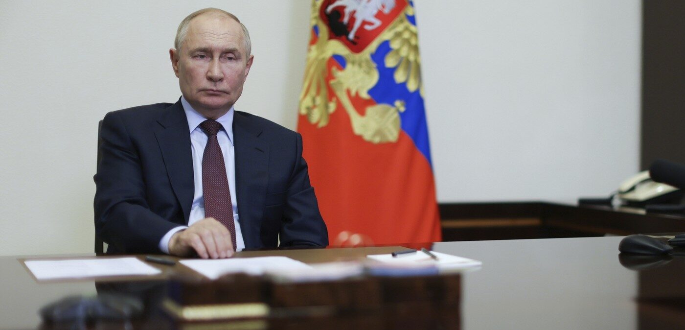 Putin joacă în propriul film. Organizează ALEGERI în Kursk, ca și cum ofensiva ucraineană nu există: „Alegerea guvernatorului nominalizat de ȘEFUL”