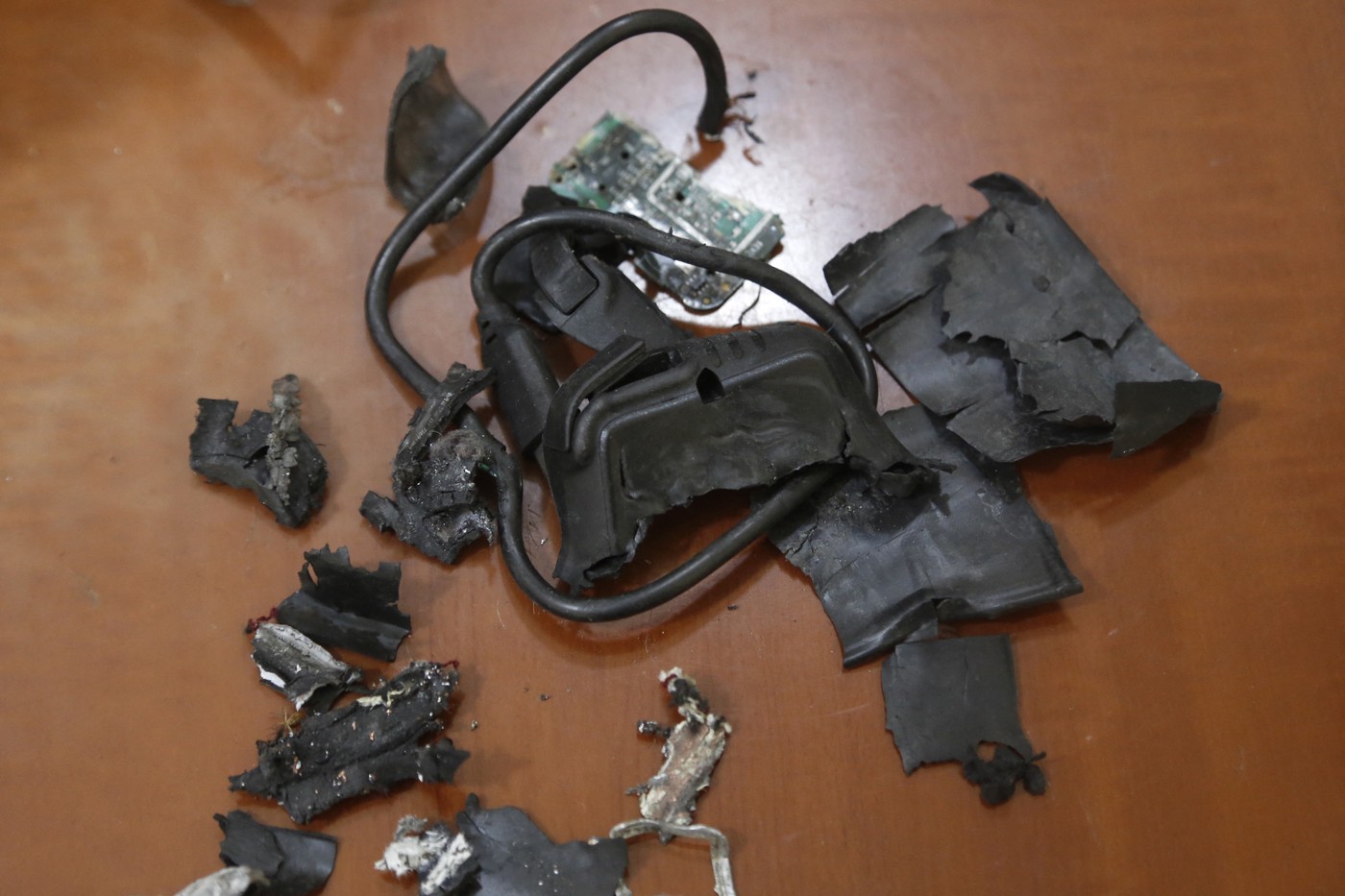 Pagerele detonate de la distanță de Israel asupra membrilor Hezbollah, dar și asupra civililor libanezi, erau de fabricație MAGHIARĂ Pagerele detonate de la distanță de Israel asupra membrilor Hezbollah, dar și asupra civililor libanezi, erau de fabricație MAGHIARĂ