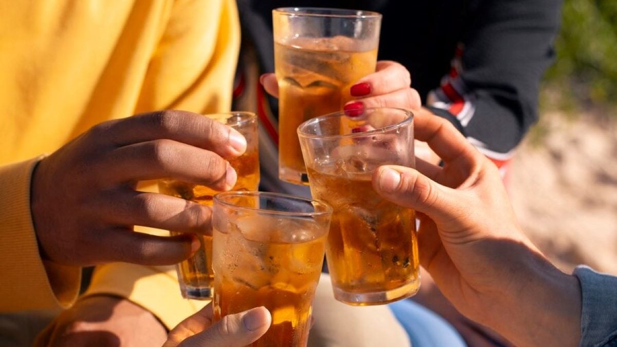 Avertismentul Chirurgului General Al SUA: „Riscul De Cancer Crește Pe Măsură Ce Beți Mai Mult Alcool”. Statistici îngrijorătoare Pentru România