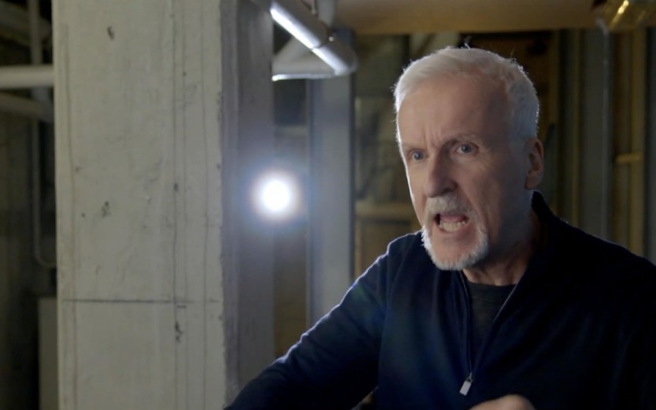 Regizorul James Cameron spune că a ajuns să fie dezgustat de SUA și se declară încântat că va obține în curând cetățenia unei alte țări
