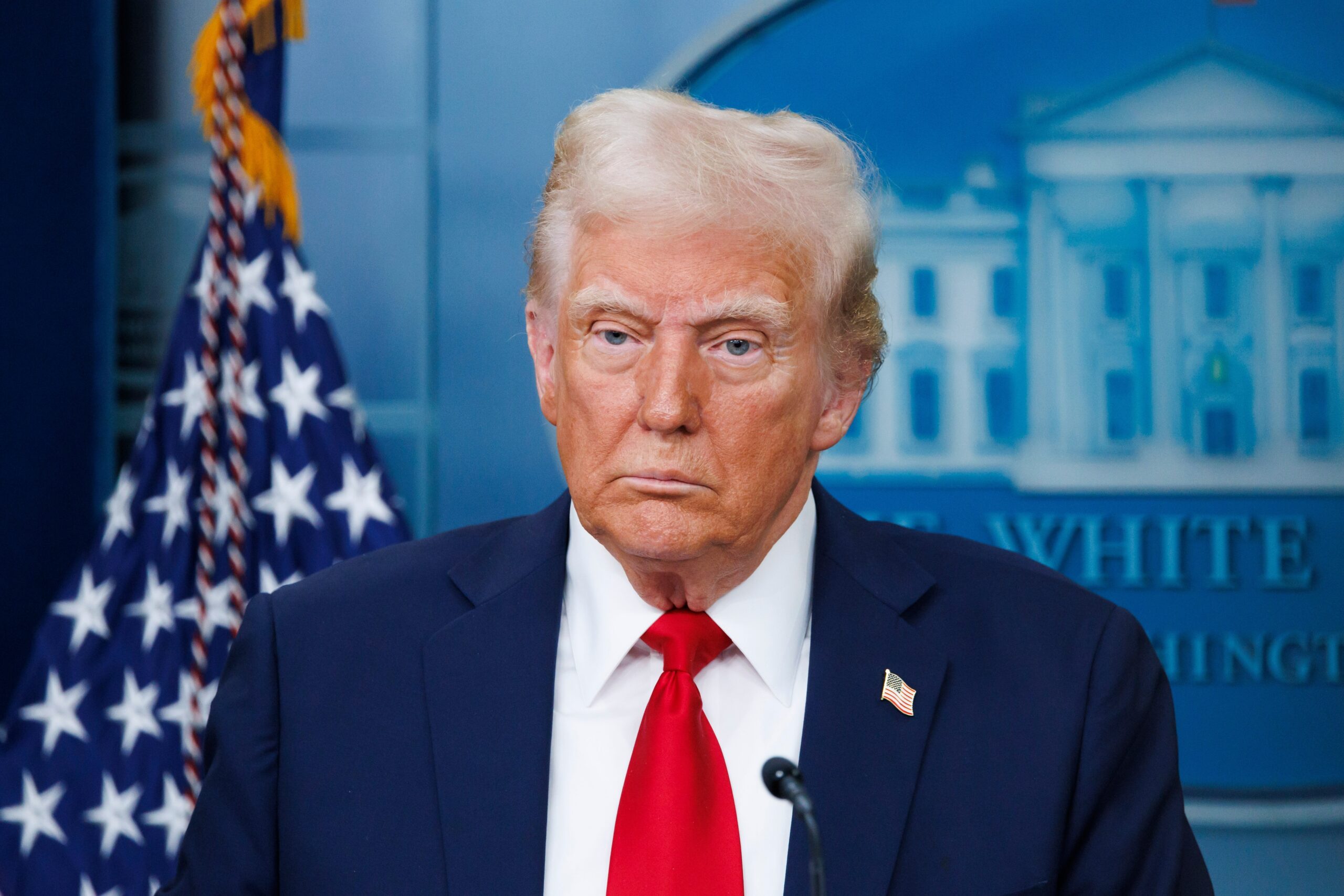 Trump solicită desființarea Departamentului Educației