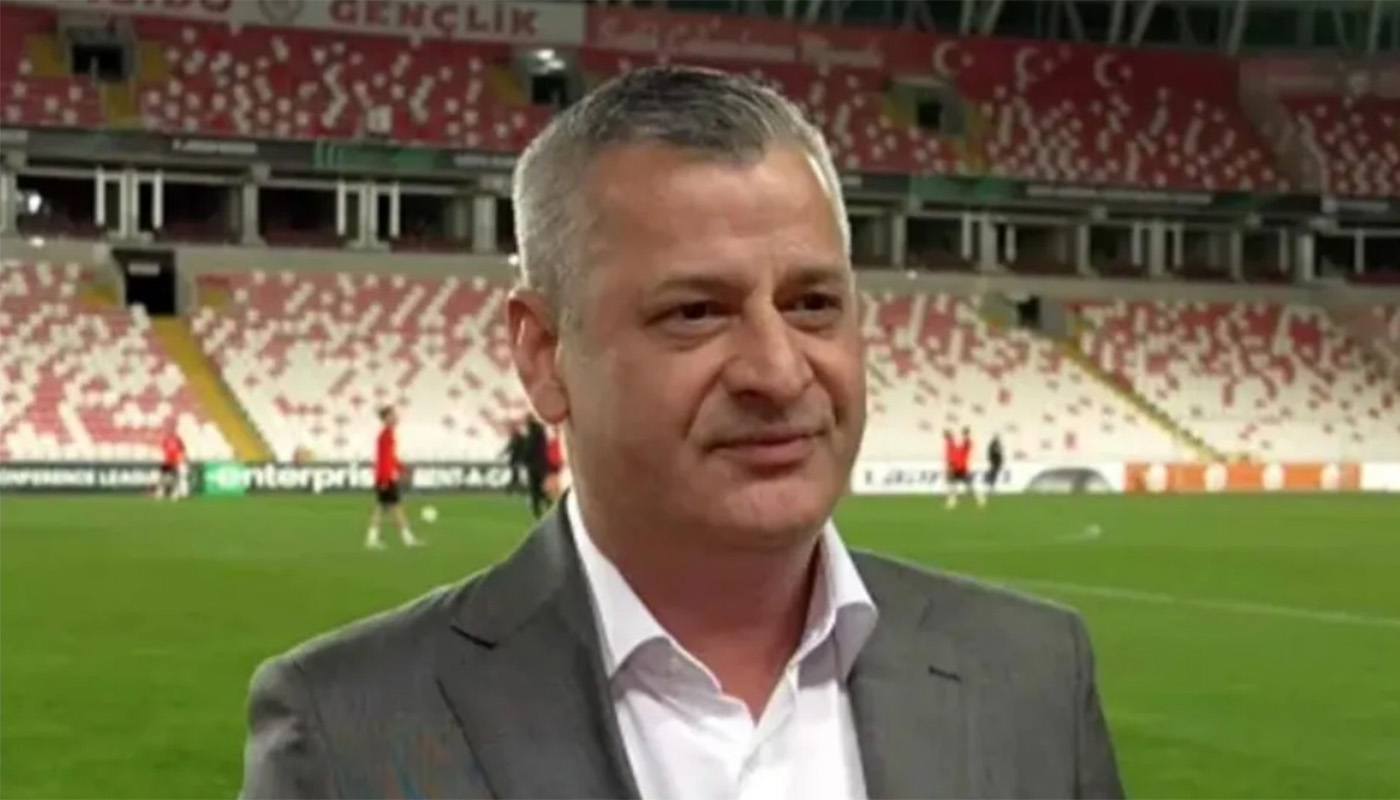 Nelu Varga a luat încă o „țeapă” istorică, dar englezii au altă versiune pentru îndepărtarea lui Zouma: „Eră de austeritate” Nelu Varga a luat încă o „țeapă” istorică, dar englezii au altă versiune pentru îndepărtarea lui Zouma: „Eră de austeritate”