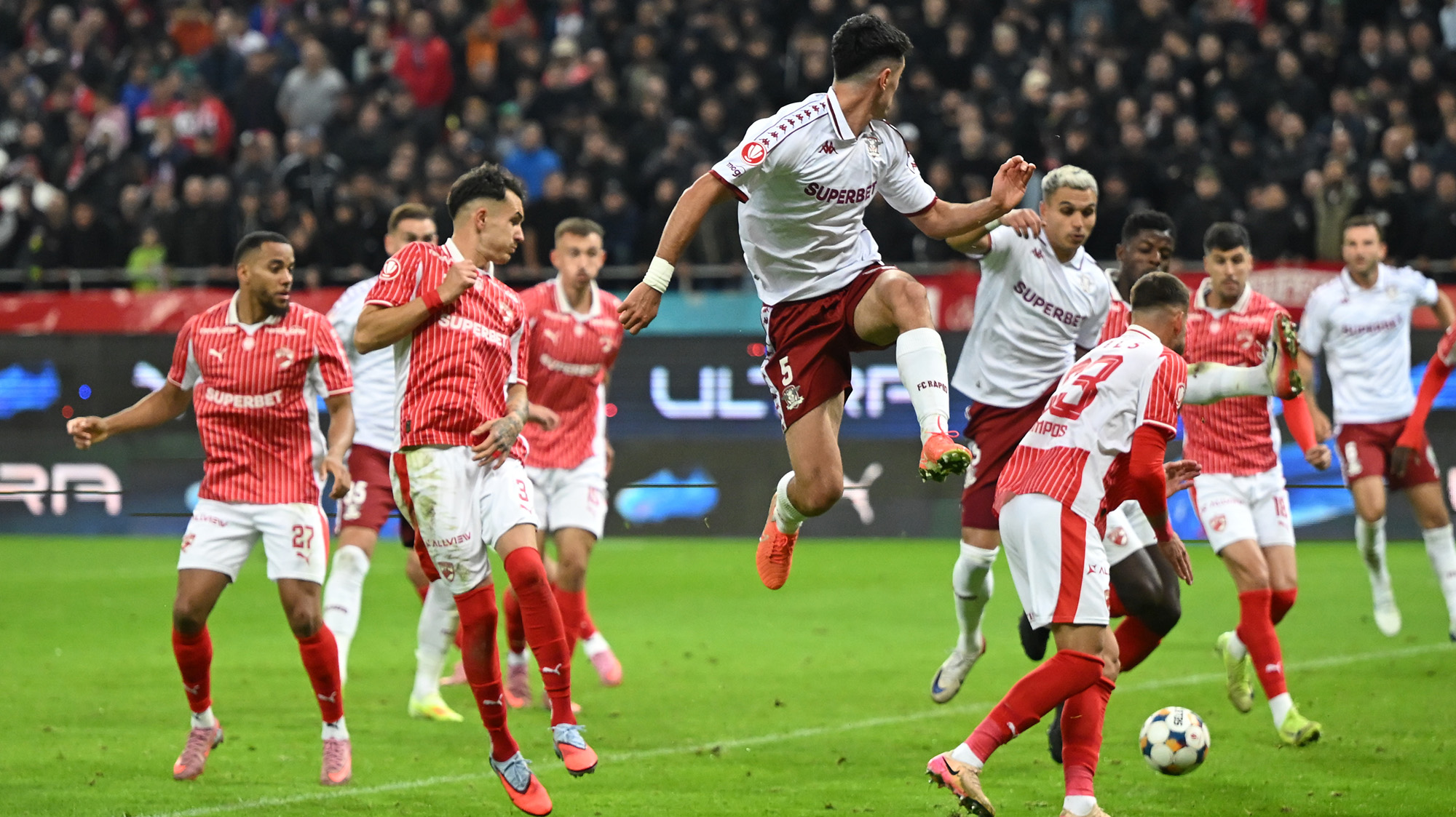 Situație uluitoare în Superliga! Primul transfer al iernii făcut de Rapid, anunțat de președintele lui Dinamo Situație uluitoare în Superliga! Primul transfer al iernii făcut de Rapid, anunțat de președintele lui Dinamo