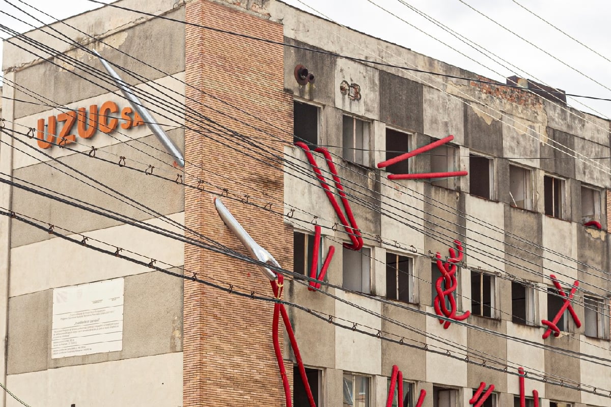 O fabrică românească din Ploiești a fost transformată într-o operă de artă. Care a fost scopul proiectului O fabrică românească din Ploiești a fost transformată într-o operă de artă. Care a fost scopul proiectului