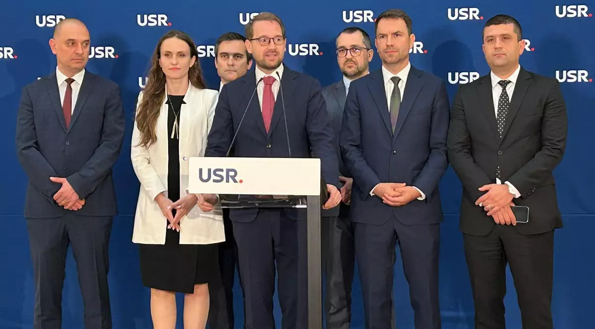 USR pregătește modificarea statutului. Comitetul Politic votează amendamentele pentru Congresul convocat în februarie