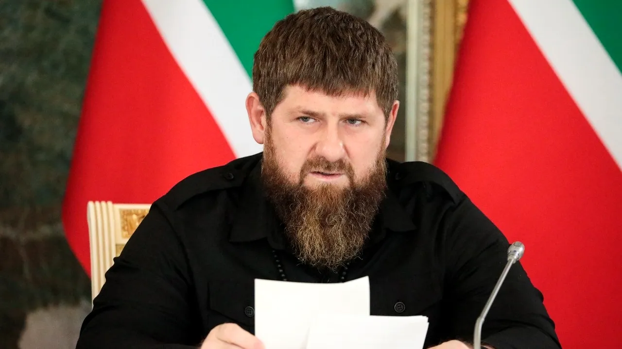 Noi informații despre starea de sănătate a lui Ramzan Kadîrov. Ar fi din nou în stare critică, într-un context delicat pentru Kremlin