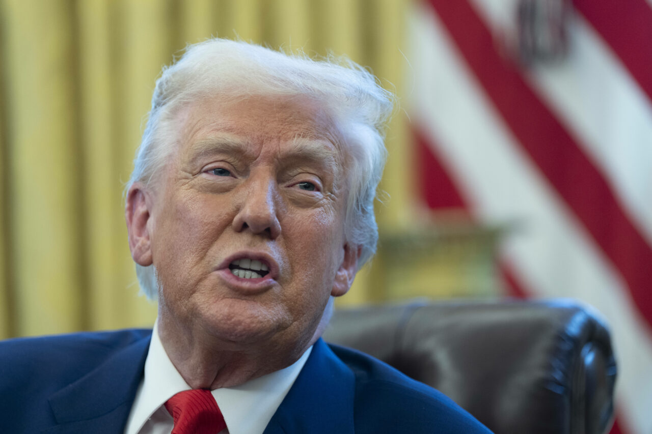Trump afirmă că nu a luat nici o decizie finală în privința Iranului. Dar glonțul a fost tras deja. Portavionul USS Gerald R. Ford este pe poziții Trump afirmă că nu a luat nici o decizie finală în privința Iranului. Dar glonțul a fost tras deja. Portavionul USS Gerald R. Ford este pe poziții