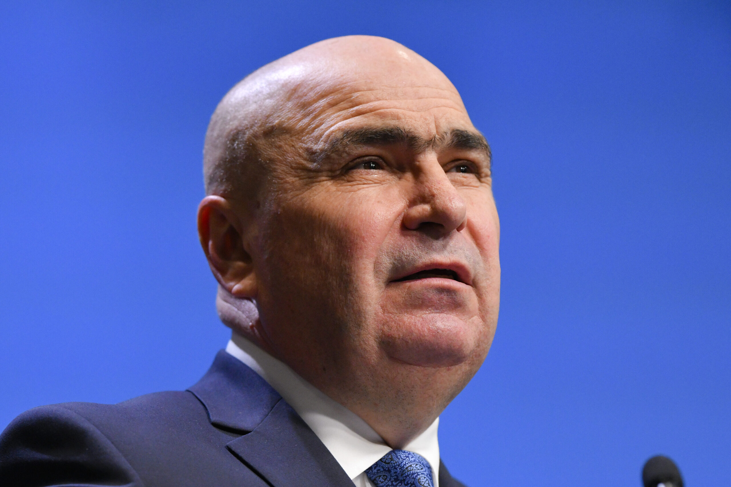 Ilie Bolojan, învins în ședința PNL. Nici măcar schimbarea unor șefi de filială nu a putut face. Toate propunerile i-au picat la vot. A primit, în schimb, un vot de încredere din partea partidului pentru propria funcție