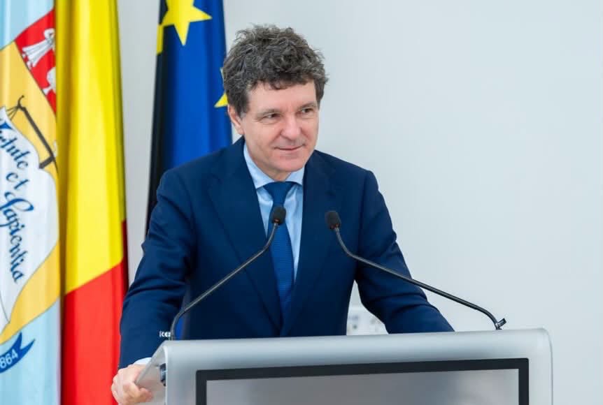 Nicușor Dan, mesaj la început de an universitar: „Cunoașterea este una dintre cele mai mari bucurii ale vieții” Nicușor Dan, mesaj la început de an universitar: „Cunoașterea este una dintre cele mai mari bucurii ale vieții”